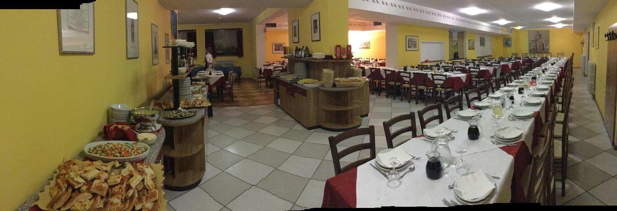 Casa Alpina Sant'Apollinare Hotel Falcade Exterior foto
